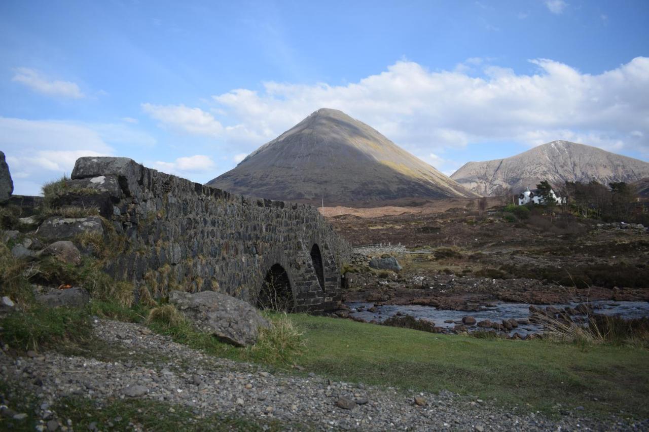Skye Lodge Dunvegan Skye 外观 照片